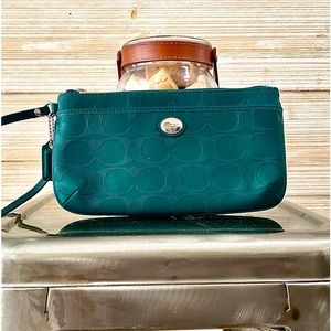 Coach large wristlet with 8 credit card spaces